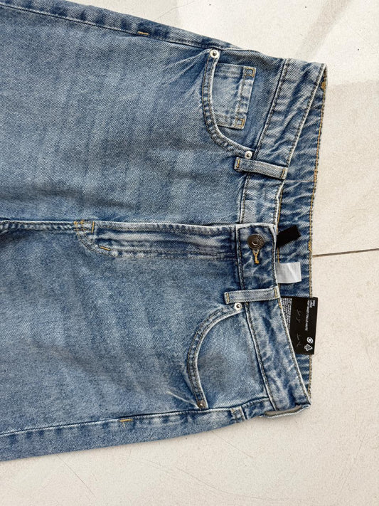 HIGH RISE WIDE LEG JEAN