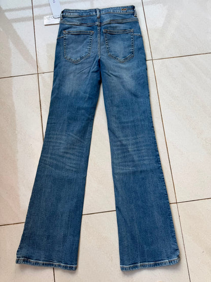 MID RISE FLARE JEAN
