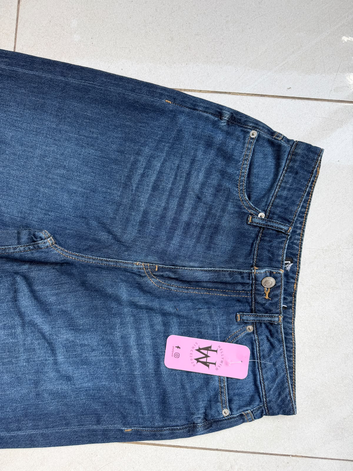 HIGH RISE WIDE LEG JEAN