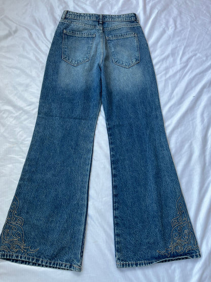 HIGH RISE LOOSE FLARE JEAN