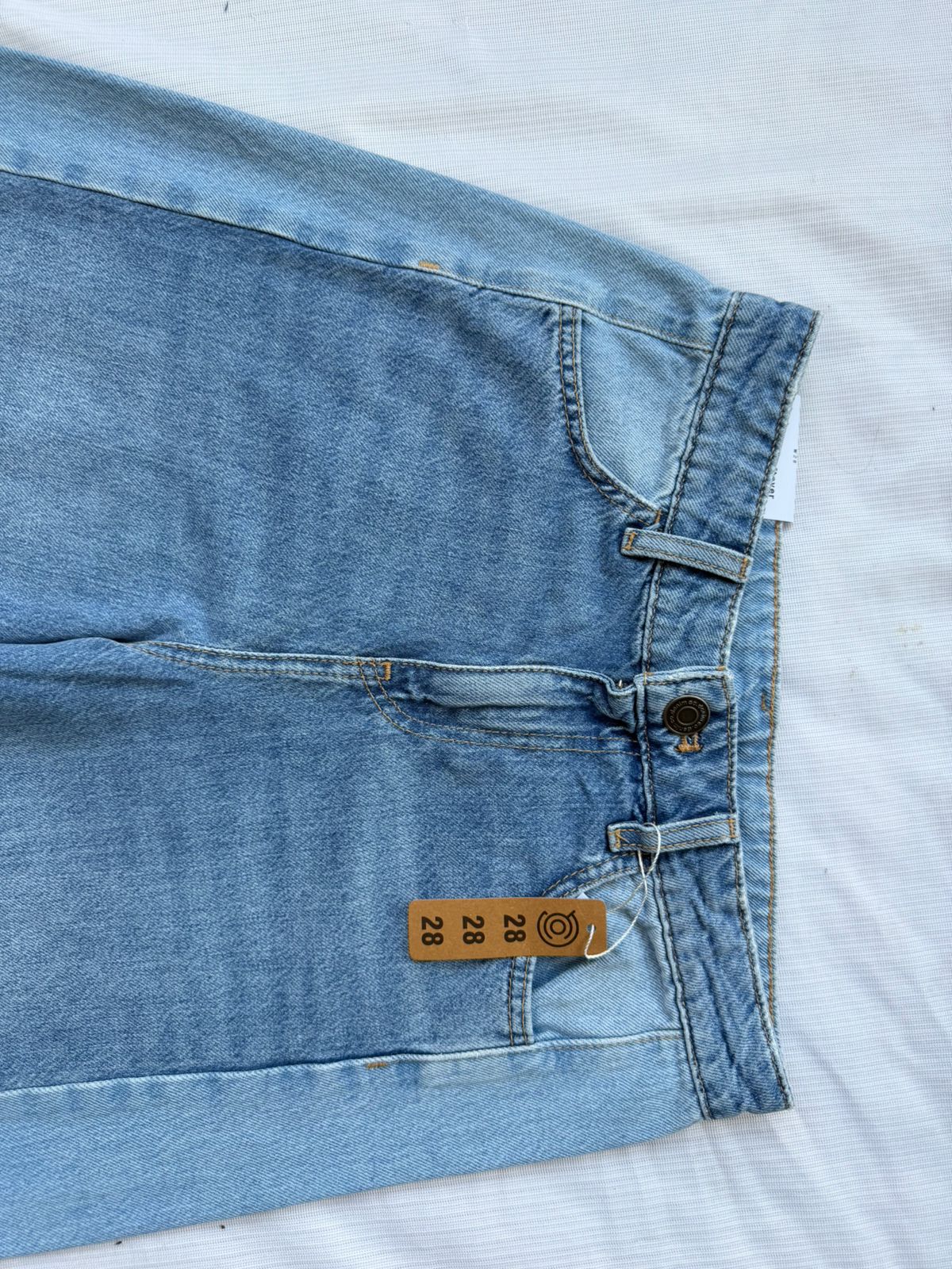HIGH RISE BARREL JEAN