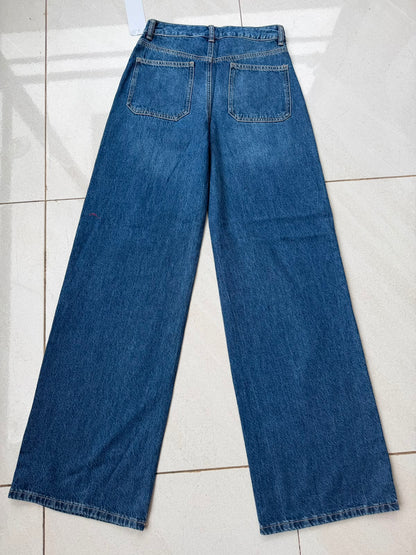 HIGH RISE BUTTON DETAIL WIDE LEG JEAN