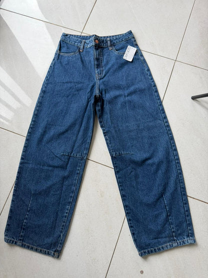 HIGH RISE BALLOON LEG JEAN