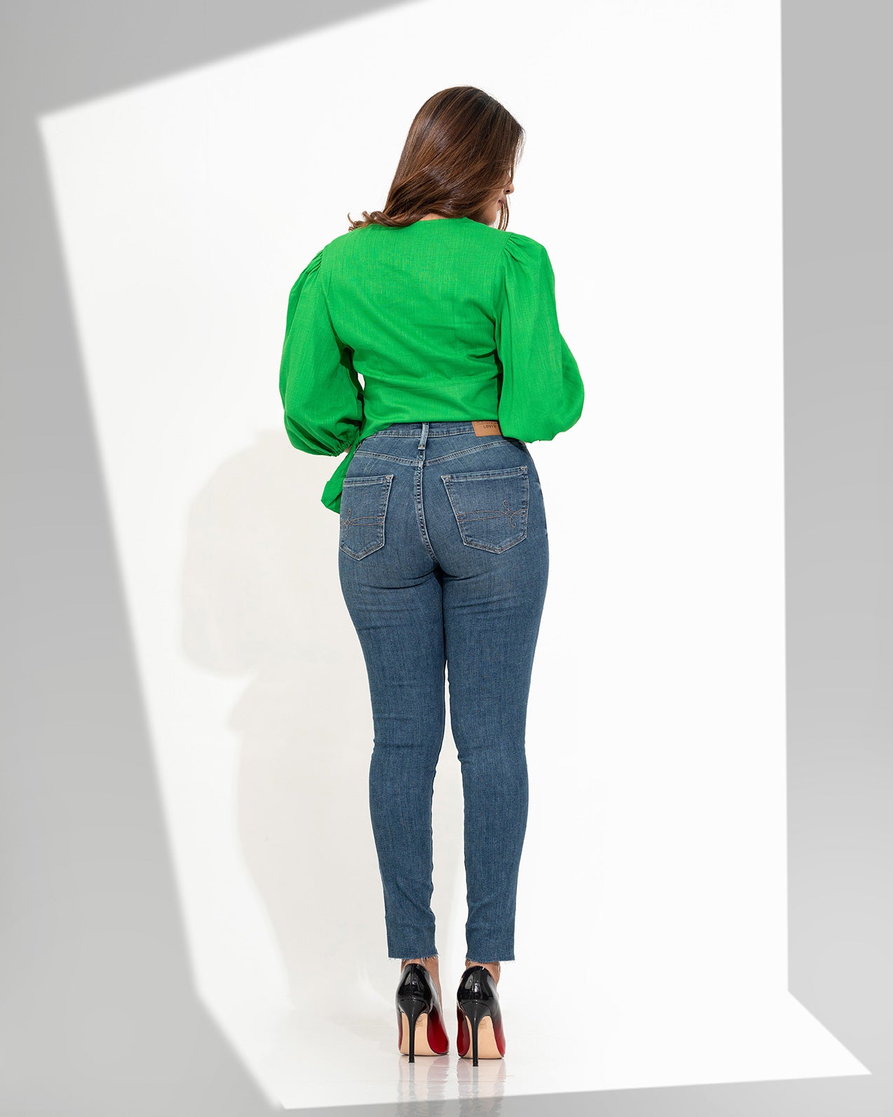 JOLIE WRAP TOP