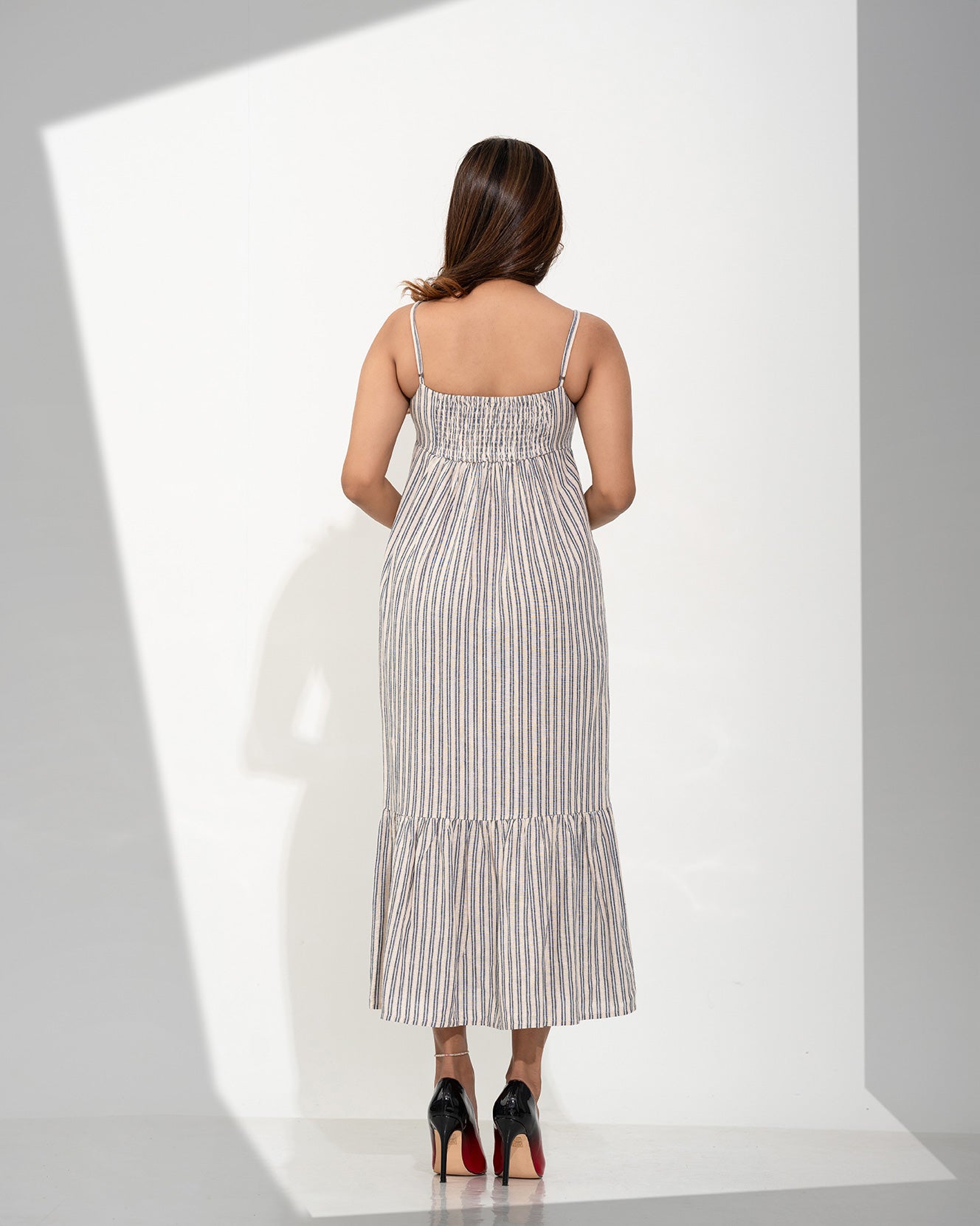LINEN BLEND STRAPPY MAXI DRESS