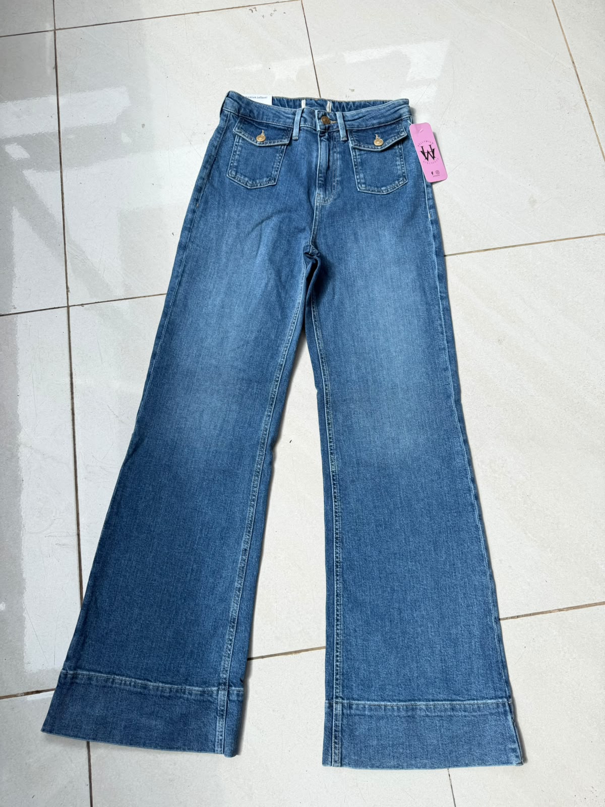 HIGH RISE WIDE LEG JEAN