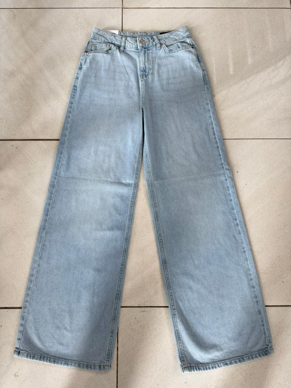 HIGH RISE WIDE LEG JEAN