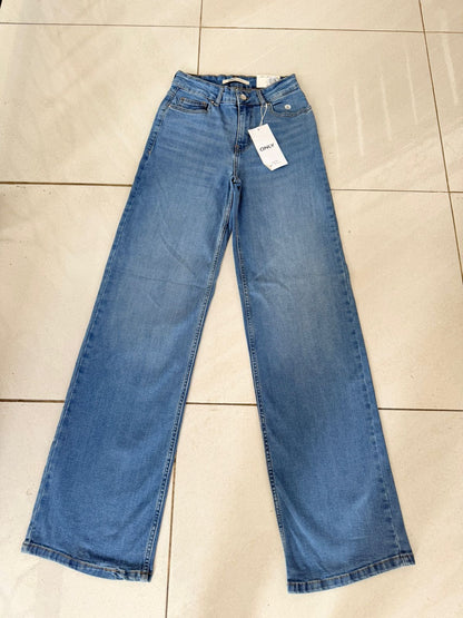 HIGH RISE WIDE LEG JEAN