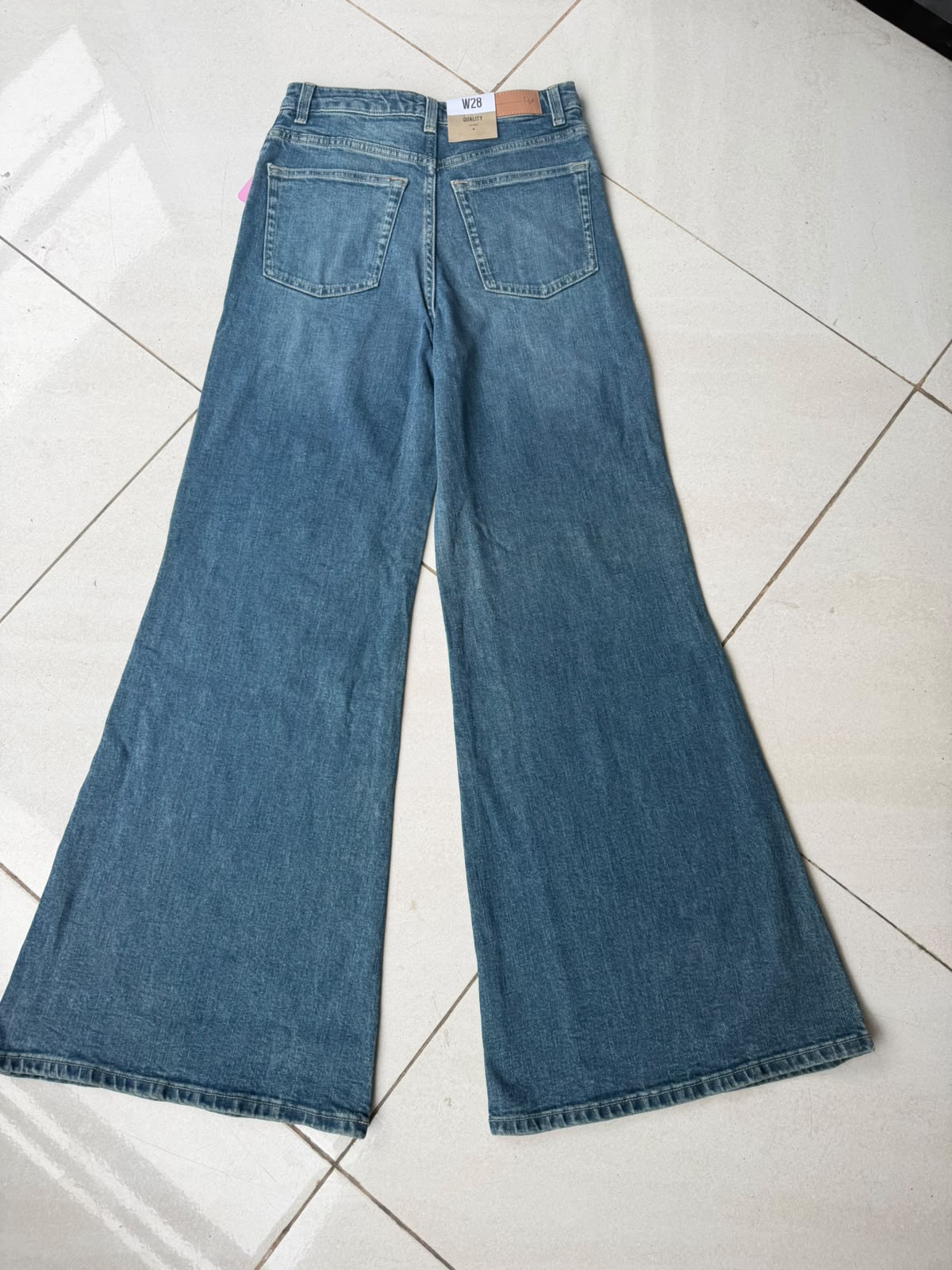 VINTAGE WASH HIGH RISE FLARE WIDE LEG JEAN