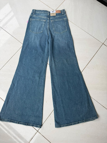 VINTAGE WASH HIGH RISE FLARE WIDE LEG JEAN