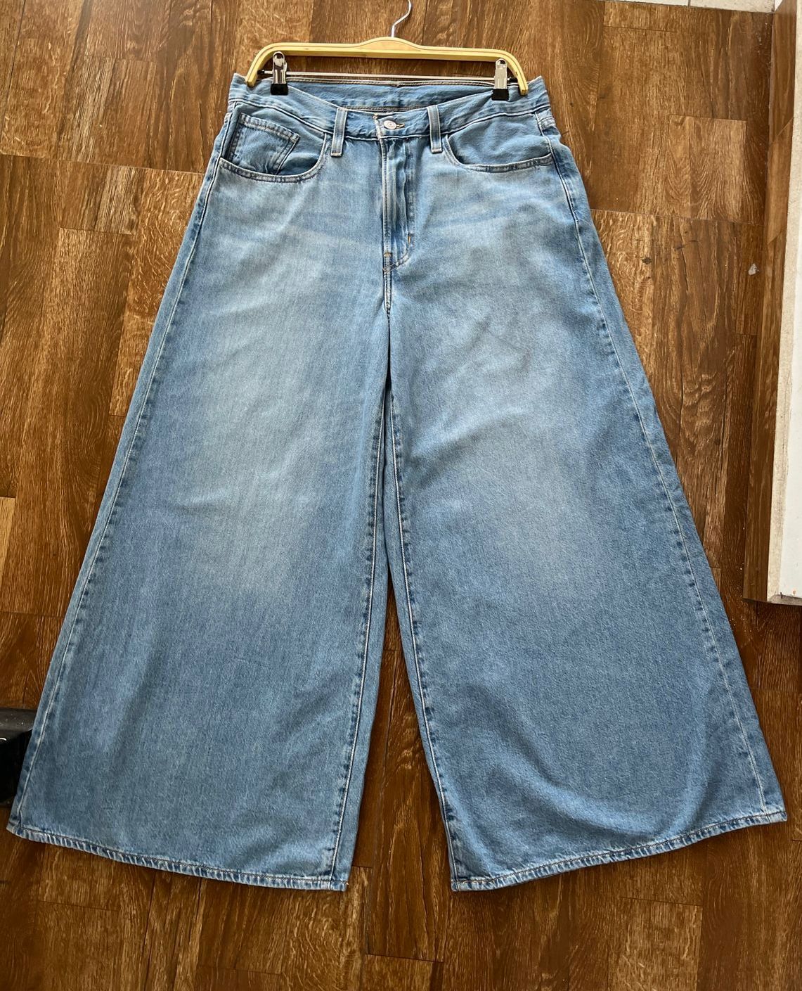 SUPER WIDE LEG JEAN