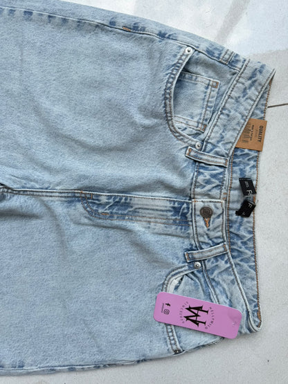 HIGH RISE WIDE LEG JEAN-LIGHT BLUE