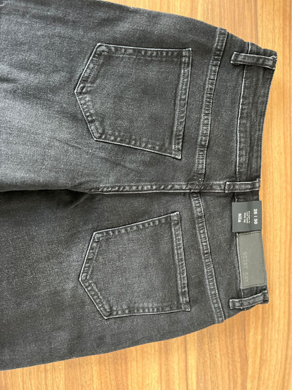 LOW RISE BAGGY JEAN
