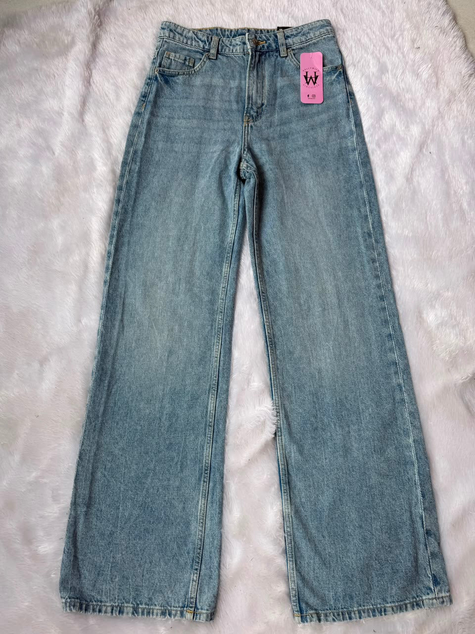 HIGH RISE WIDE LEG JEAN