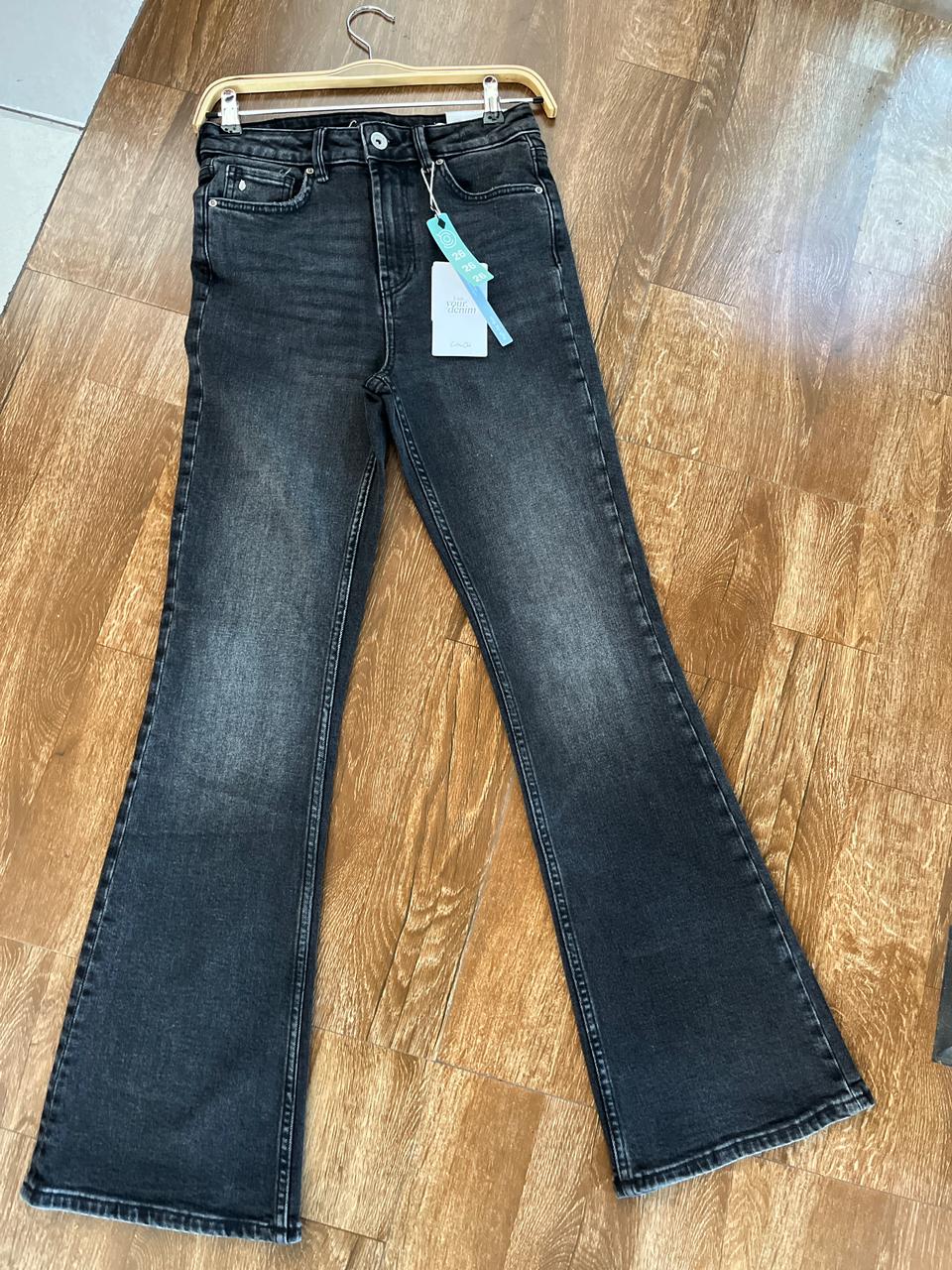 HIGH RISE FLARE JEAN