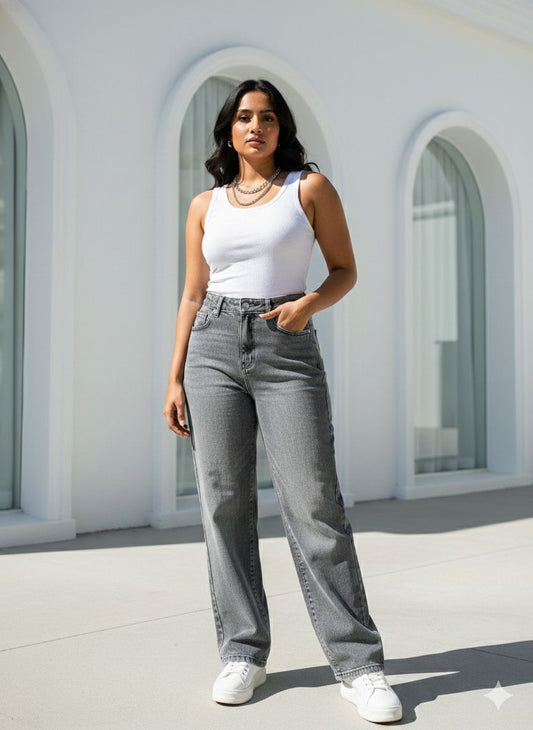 HIGH RISE STRAIGHT LEG JEAN