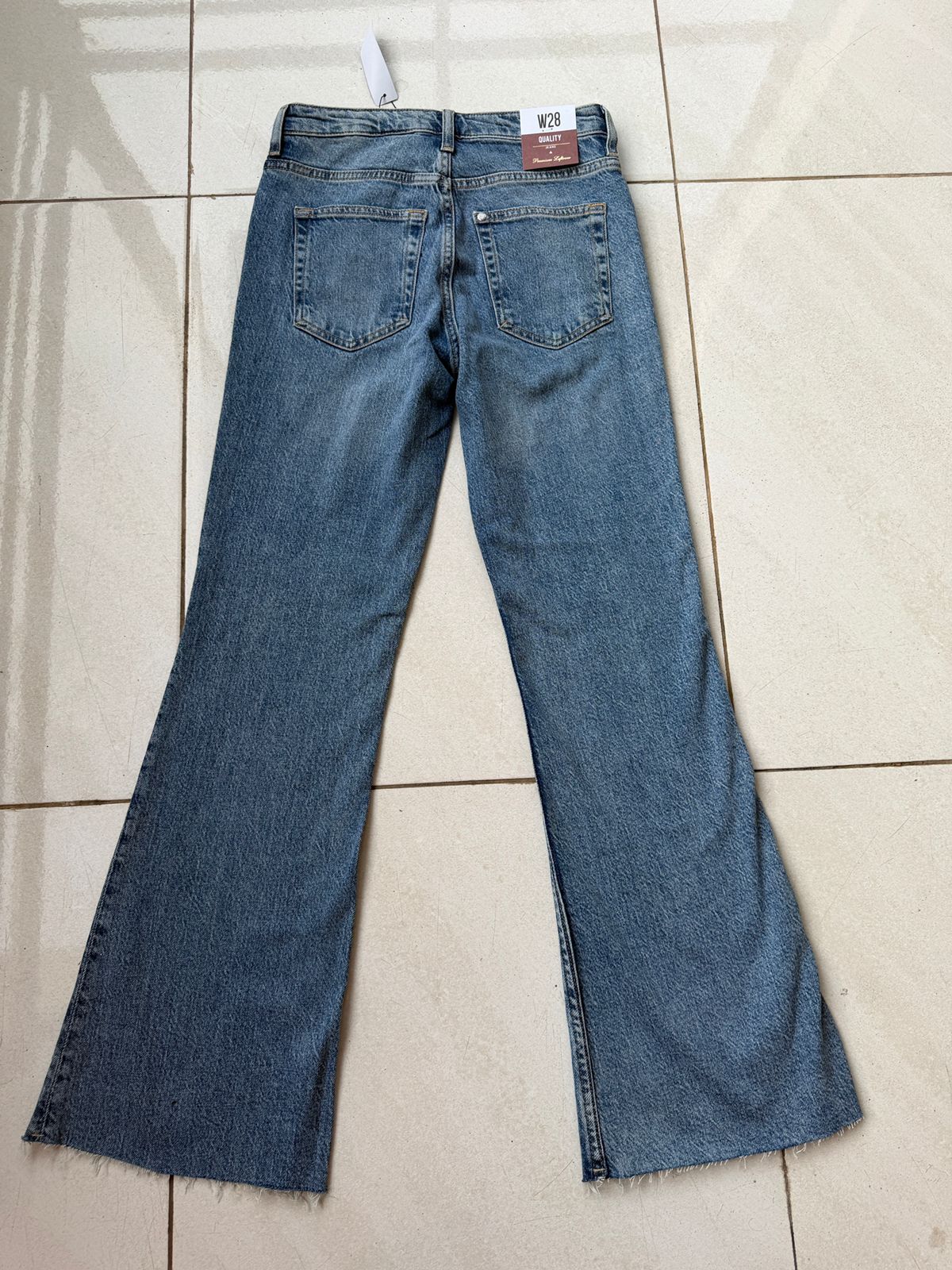 HIGH RISE FLARE JEAN-MID BLUE